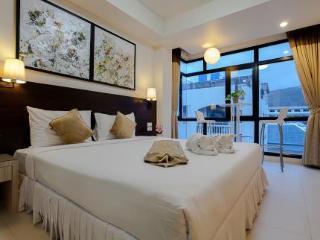 @ White Hotell