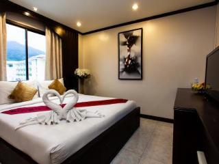 Hotel @ White Patong