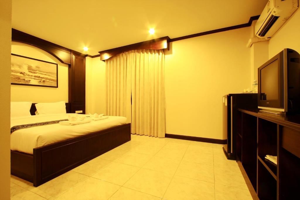 Hotell @ White Patong
